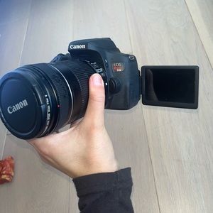 Canon EOS Rebel T6i Digital SLR with EF-S 18-135mm is
STM Lens - Wi-Fi Enabled.